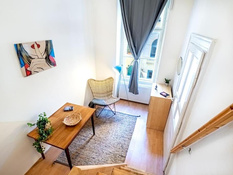 Sunshine Apartment - With Garage Budapest Eksteriør bilde